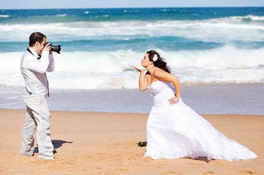 Wedding shooters need to be fast on their feet.