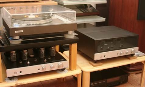 Attend to experience Cronus Magnum KT120: Denon DC300 CD; Pioneer XL-1,551 coal disc; Cronus Magnum KT90 amplifier and pairs of Tech wood S6C loudspeaker; Kenwood KL-5,080, Images in Grey dB10.6.