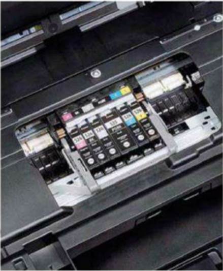 The cartridge line-up includes a PGI-525 pigment-based black ink, along with dye-based CLI-526 cartridges for cyan, magenta, yellow and black