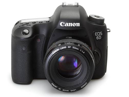 The Canon EOS 6D comes with built-in Wi-Fi and GPS. 