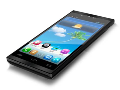 The Z1 comes with a 1GHz dual-core processor and it was okay for browsing the web