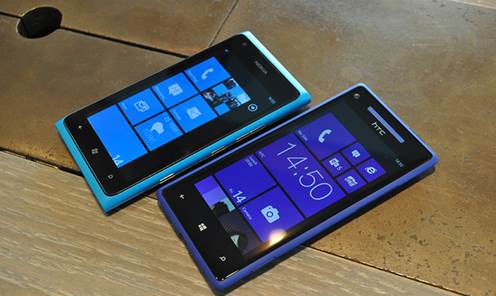 HTC 8X vs. Nokia Lumia 920