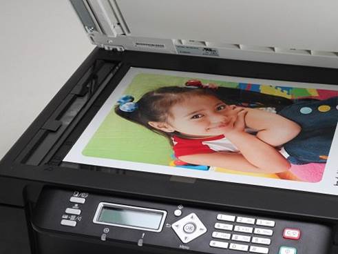 Ricoh SP 100SF also offers hi-quality printouts for scanning, copying and faxing.
