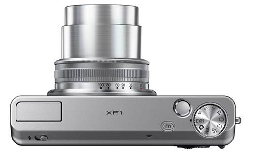 Despite the use of a relatively large sensor and Fujifilm's EXR technology, the XFI is decidedly behind the others with its image quality. 