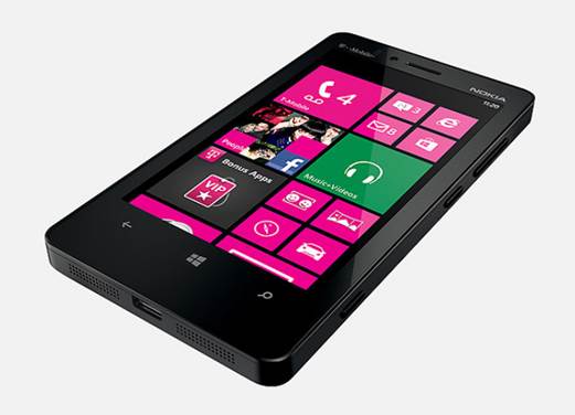 Obviously, Nokia Lumia 810 is a stable smartphone, but the only that might turn it into a failure is Lumia 920, a better but cheaper device.