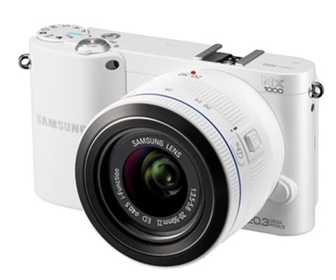 With an all-white body, the camera has a switchable lens