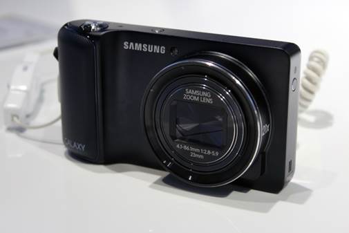 The new SAMSUNG GALAXY Camera, according to the senior executive team of Samsung, is one-of-a-kind and very unique