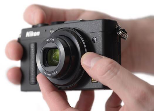 Nikon Coolpix A provides a big-size APS-C sensor with a wide-angle Nikon’s lens, a compact body which can be easily fitted your pocket