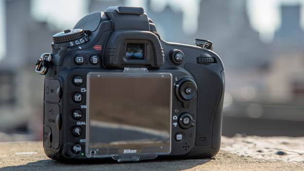  
The Nikon D600, one of the first consumer models to feature a larger, full-frame image sensor
