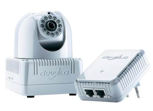In the starter kit reviewed here you get both the LiveCAM camera and the dLAN 200 AVduo adapter at the other end, which connects your router using a standard LAN cable