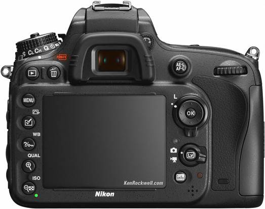 The Nikon D600 sits neatly between the cheaper Nikon D7000 and the pricier D800 in terms of size, weight and sensor resolution