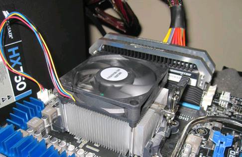 One obvious drawback of Asus F2A85-V PRO mainboard is its inability to allow adjustment of the rotation speed of the processor's 3-pin cooling fan