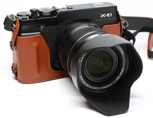 Fujifilm X-E1 is a fascinating small camera with a unique, classic design.