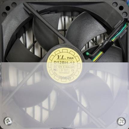 These PSUs are cooled by a 120x120x25mm Yate Loon fan