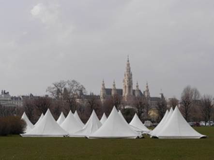 Tents (PP) | 1/500 sec | f/8.0 | 37.0 mm | ISO 160