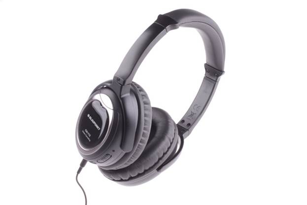 Of the two Blaupunkt headphones the Comfort CN-112 is the mellower sounding one