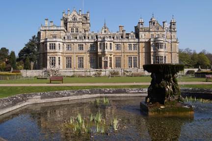 Thoresby Hall | 1/250 sec | f/8.0 | 24.0 mm | ISO 100