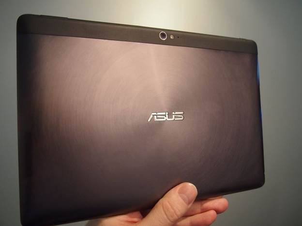 Asus has chosen to put 2MP front and 8MP rear cameras on its latest tablet.