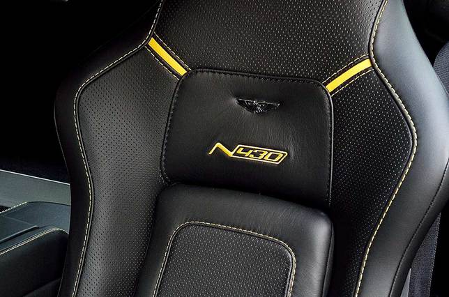 N430 stitching in the leather seats: no mistaking what you're sitting in