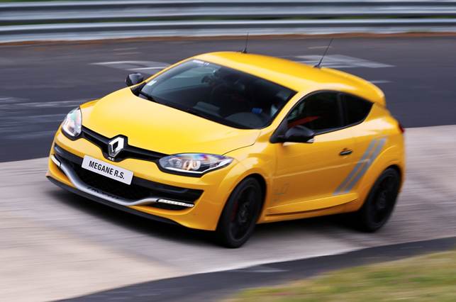 The Renault Megane RS 275 Trophy is a proper driver's hot hatch; it feels very mature
