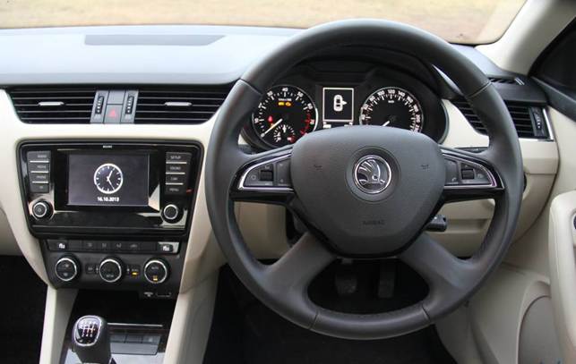 The Octavia’s dashboard design is typical of most entry level German luxury sedans and the liberal usage of soft touch plastics further elevates the richness