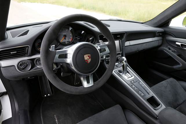   The 911 GT3’s interior is dominated by Alcantara, leather and interior parts in Galvano Silver as well as brushed aluminium