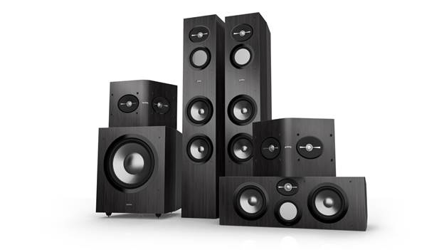 . The three-way loudspeaker models R263, R253 and RC263 utilize a unique flat-piston CMMD midrange driver that helps reduce diffraction in the critical high and mid-frequency bands