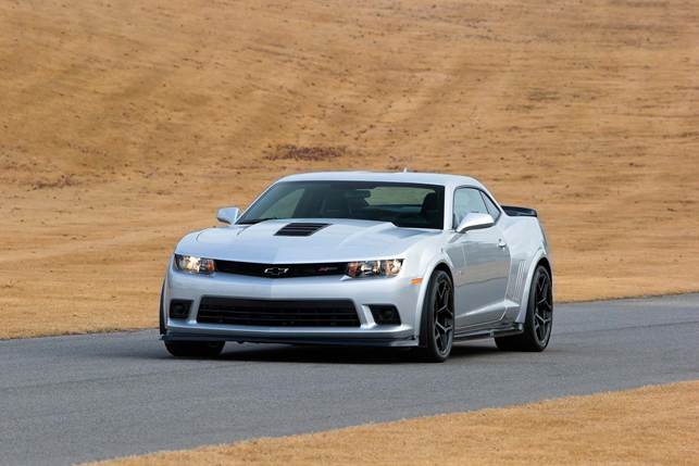 The Z/28 carries a welcomed and honest muscle car feel