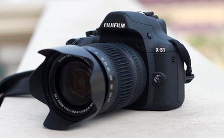 Description: Fujifilm X-S1