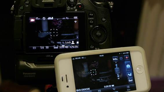 The Wi-Fi functions in the GH3 worked well when transferring images to a smartphone