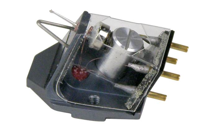 Seen through the Apheta’s frosted acrylic wrap, the tiny moving-coil assembly with its lead-out wires is (just) visible in front of the magnet