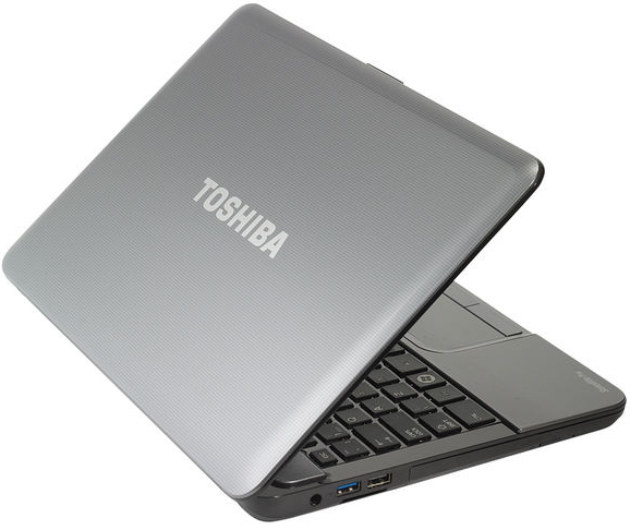 Description: You are more than likely to want to use a smaller laptop like this one as a travel companion, so battery life is crucial