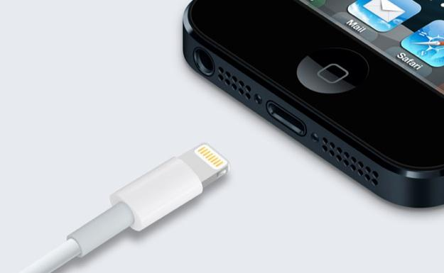 The new Lightning connector offers a double-sided connection, meaning there’s no wrong way to plug in your cable